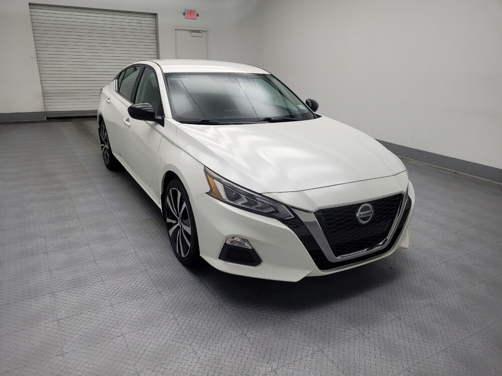 2019 Nissan Altima in Des Moines, IA 50310 - 18059263 13