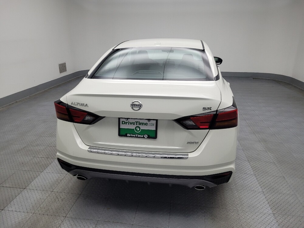 2019 Nissan Altima in Des Moines, IA 50310 - 18059263 7
