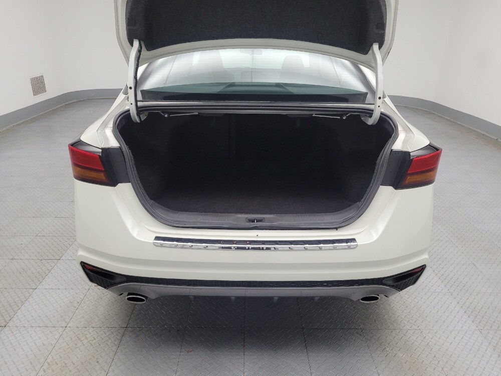 2019 Nissan Altima in Des Moines, IA 50310 - 18059263 29