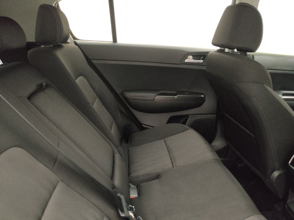 2019 Kia Sportage in Fort Myers, FL 33907 - 18059308 19