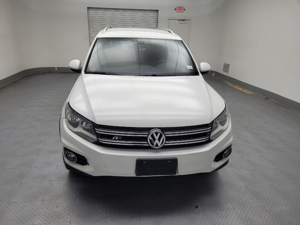 2016 Volkswagen Tiguan in Des Moines, IA 50310 - 18059317 14