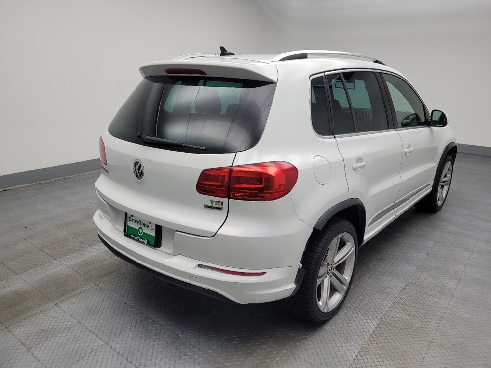 2016 Volkswagen Tiguan in Des Moines, IA 50310 - 18059317 9
