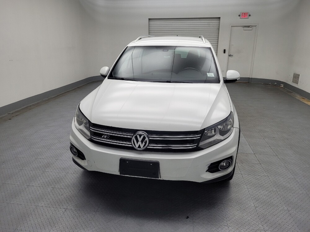 2016 Volkswagen Tiguan in Des Moines, IA 50310 - 18059317 15