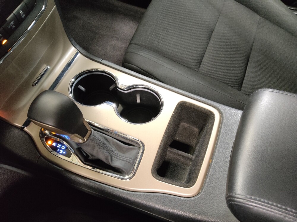 2016 Jeep Grand Cherokee in Lubbock, TX 79424 - 18059341 26