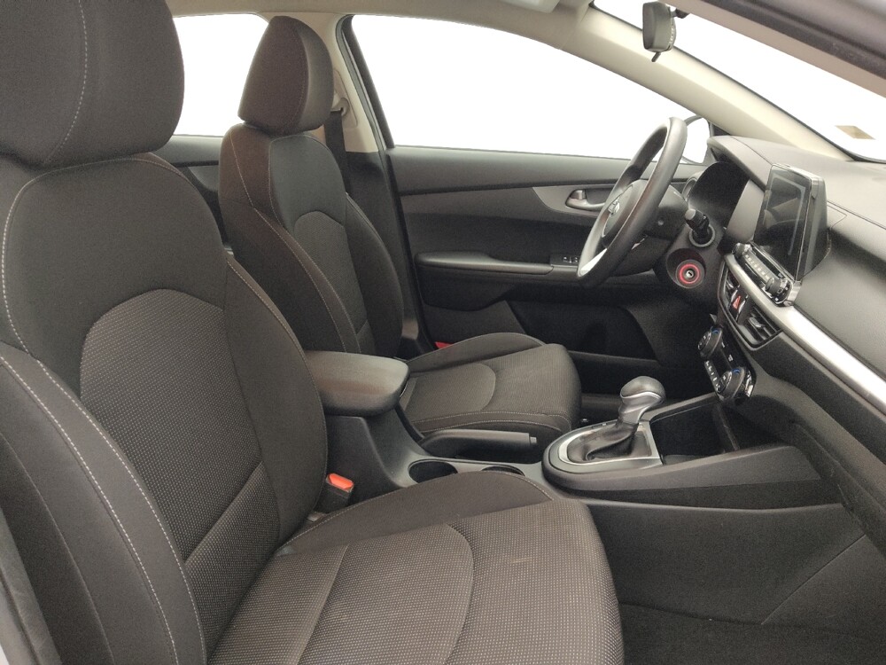2019 Kia Forte in Lakewood, CO 80215 - 18059371 21