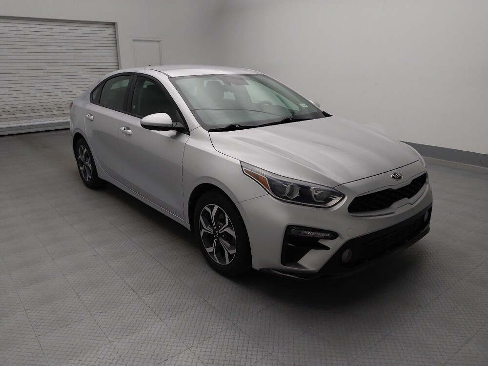 2019 Kia Forte in Lakewood, CO 80215 - 18059371 13