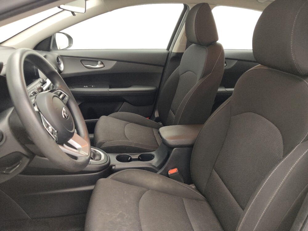 2019 Kia Forte in Lakewood, CO 80215 - 18059371 17