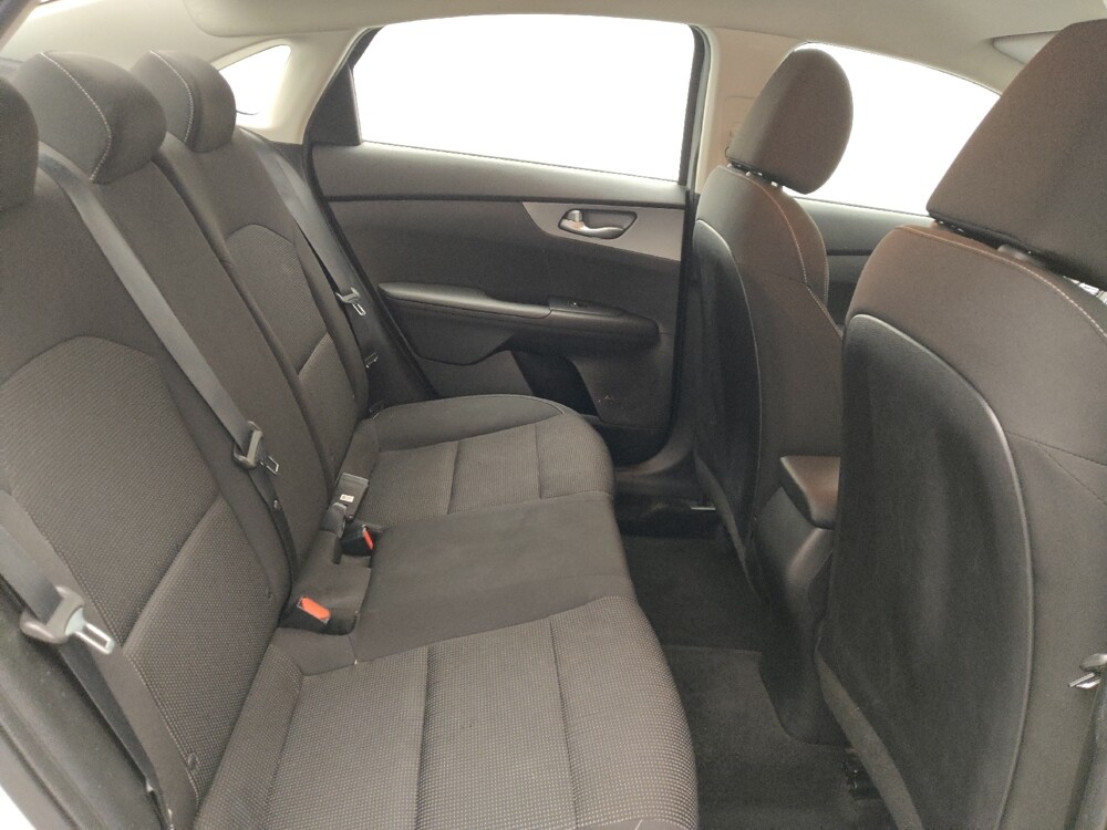 2019 Kia Forte in Lakewood, CO 80215 - 18059371 19