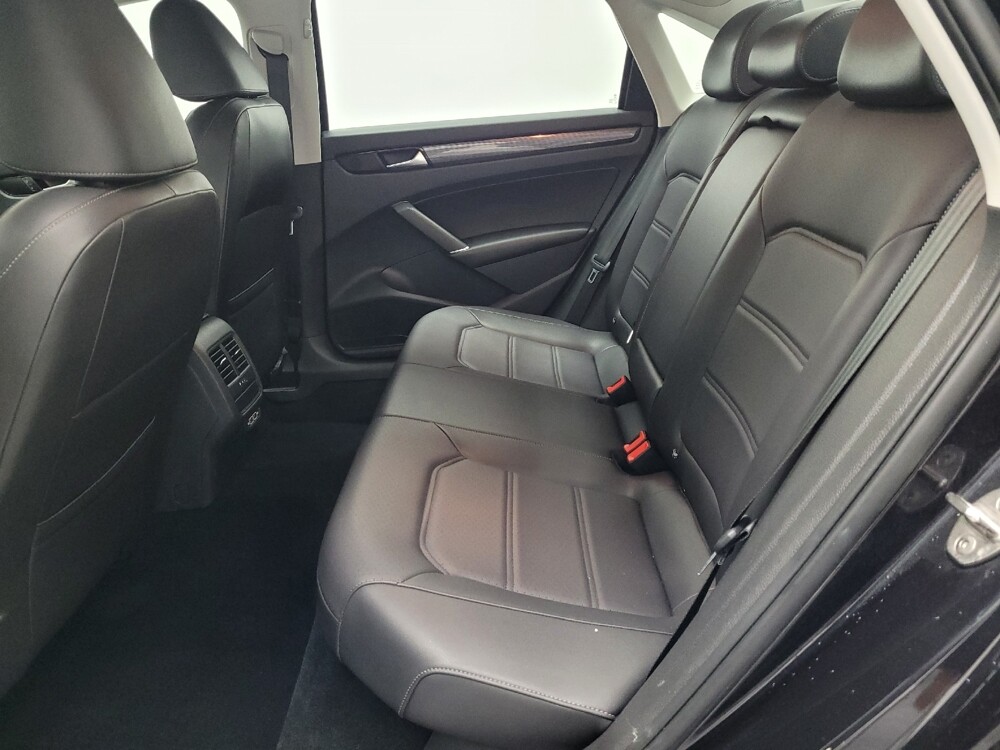 2020 Volkswagen Passat in Las Vegas, NV 89102 - 18059382 18