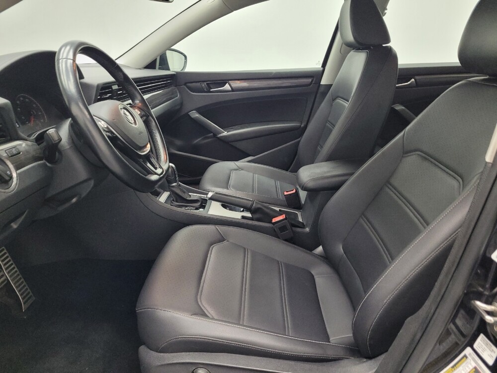 2020 Volkswagen Passat in Las Vegas, NV 89102 - 18059382 17