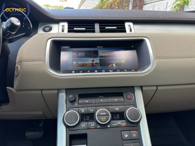 2017 Land Rover Range Rover Evoque in Decatur, GA 30032 - 18059422 29