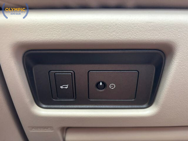 2017 Land Rover Range Rover Evoque in Decatur, GA 30032 - 18059422 32