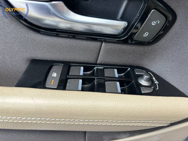 2017 Land Rover Range Rover Evoque in Decatur, GA 30032 - 18059422 33