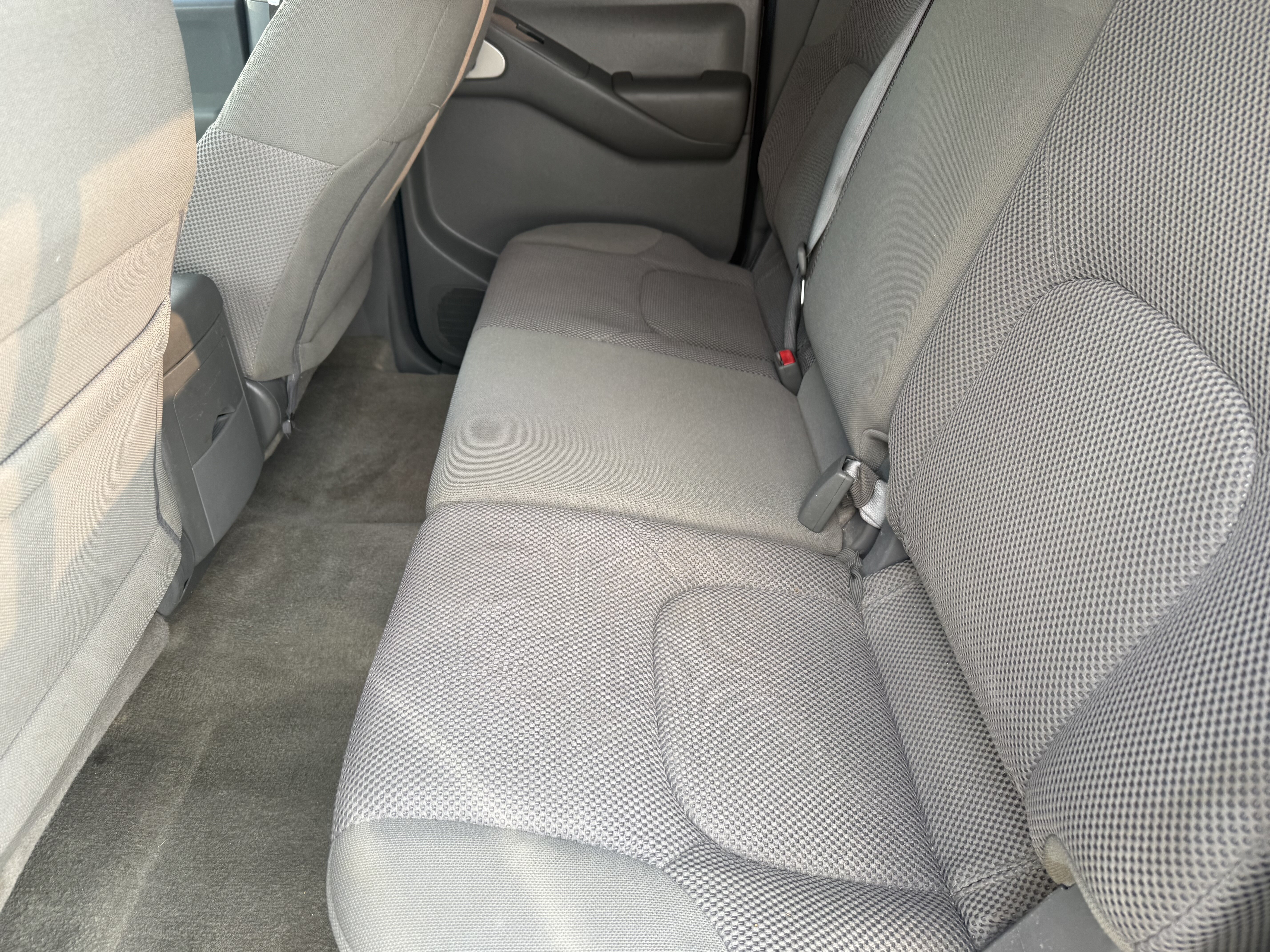 2018 Nissan Frontier in Phoenix, AZ 85022 - 18059430 8