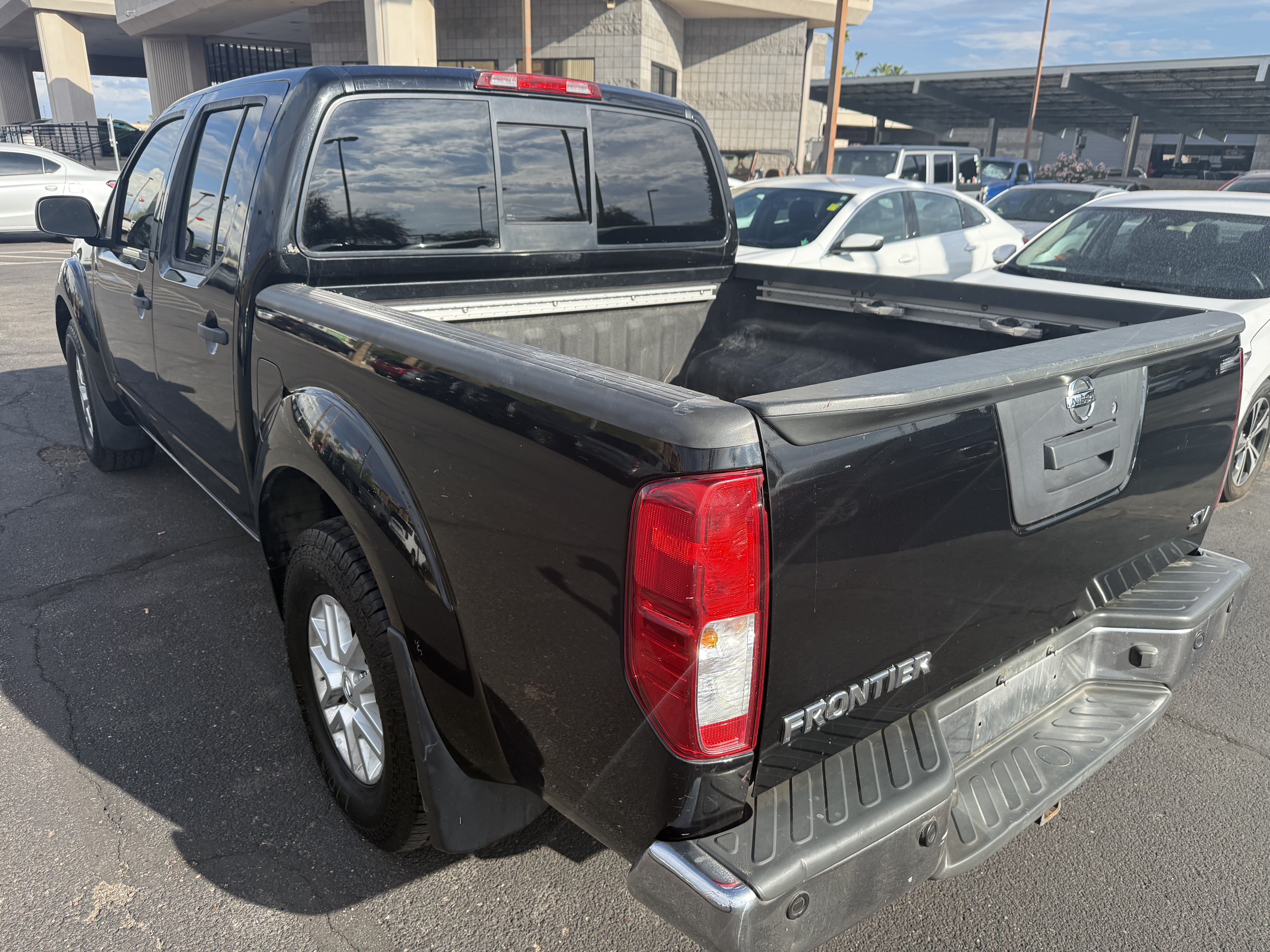 2018 Nissan Frontier in Phoenix, AZ 85022 - 18059430 6