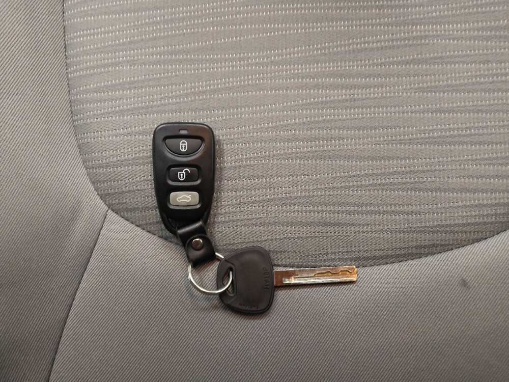 2017 Hyundai Accent in Las Vegas, NV 89104 - 18059465 32