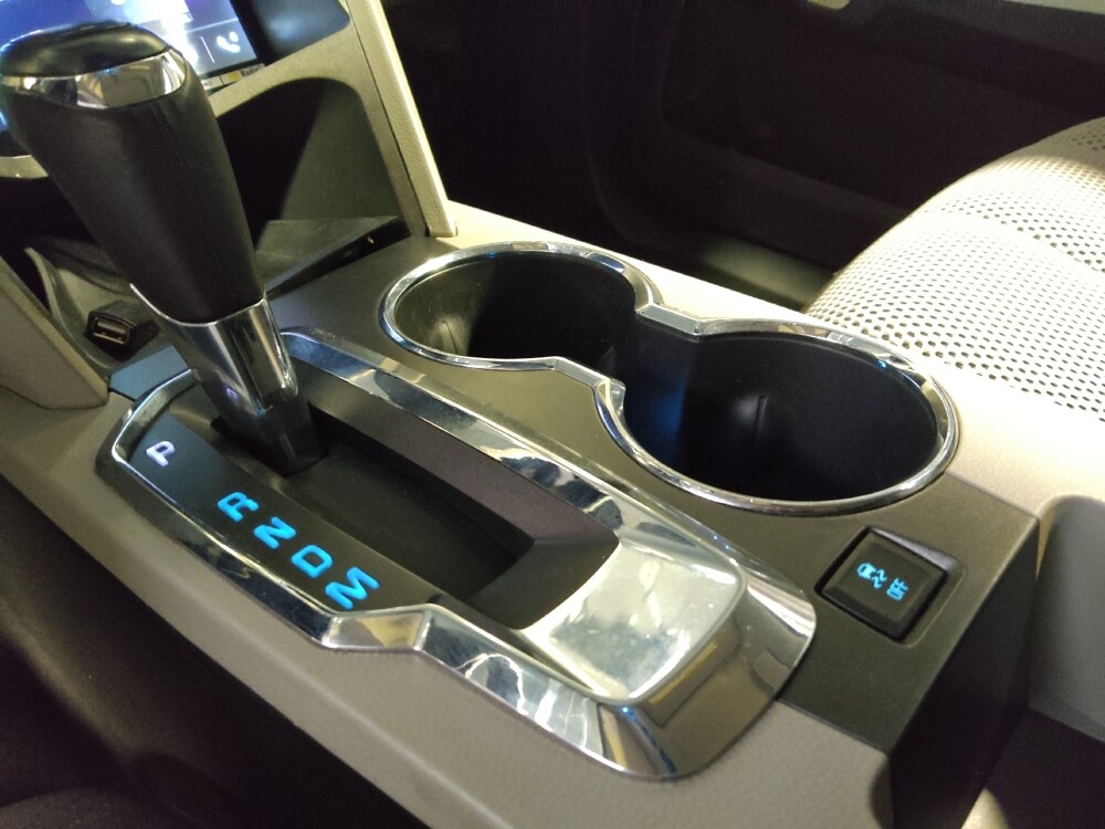 2017 Chevrolet Equinox in Mesa, AZ 85210 - 18059489 26