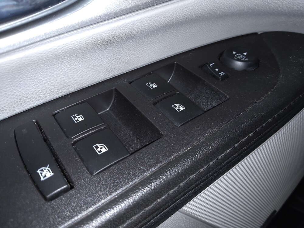 2017 Chevrolet Equinox in Mesa, AZ 85210 - 18059489 27