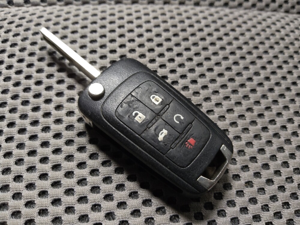 2017 Chevrolet Equinox in Mesa, AZ 85210 - 18059489 32