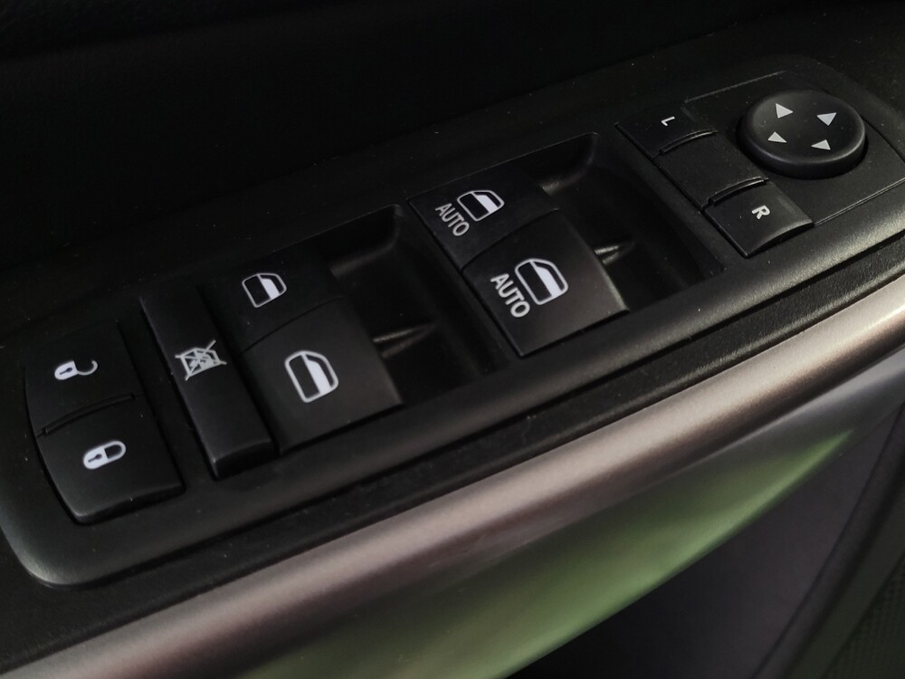 2019 Jeep Cherokee in Lakeland, FL 33815 - 18059506 27