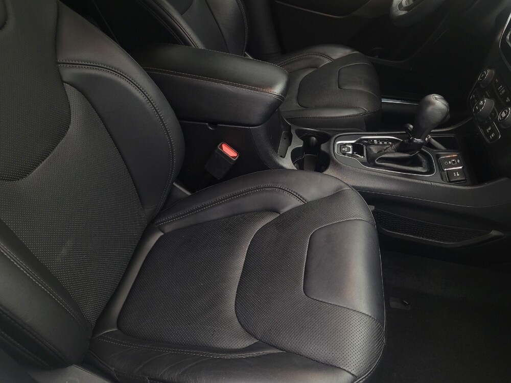 2019 Jeep Cherokee in Lakeland, FL 33815 - 18059506 21