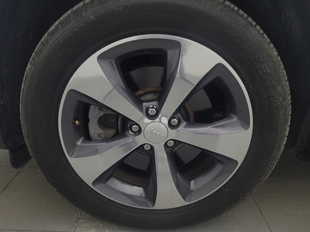 2019 Jeep Cherokee in Lakeland, FL 33815 - 18059506 31