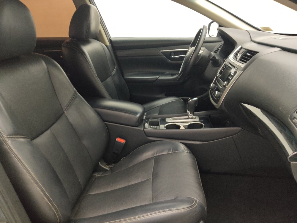 2017 Nissan Altima in Kissimmee, FL 34744 - 18059520 21