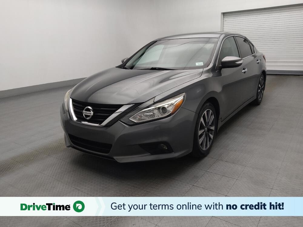 2017 Nissan Altima in Kissimmee, FL 34744 - 18059520
