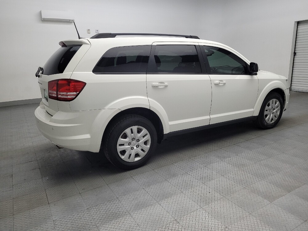2020 Dodge Journey in Oklahoma City, OK 73139 - 18059614 10
