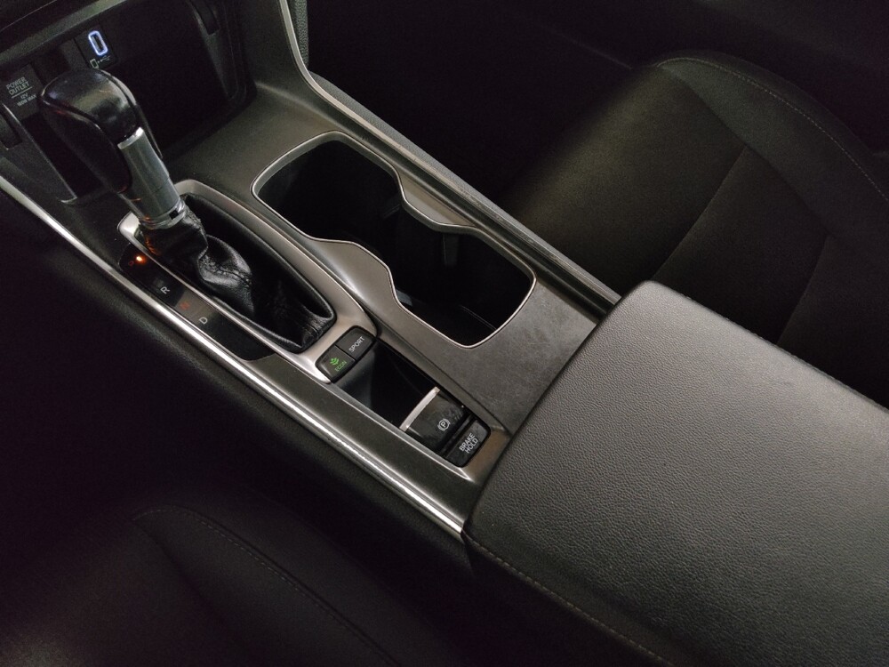 2020 Honda Accord in Chattanooga, TN 37421 - 18059674 26