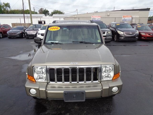2006 Jeep Commander in Lebanon, TN 37087-3302 - 18059702 3