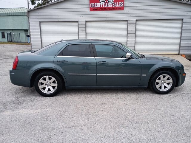 2006 Chrysler 300 in Hudson, FL 34669 - 18059724