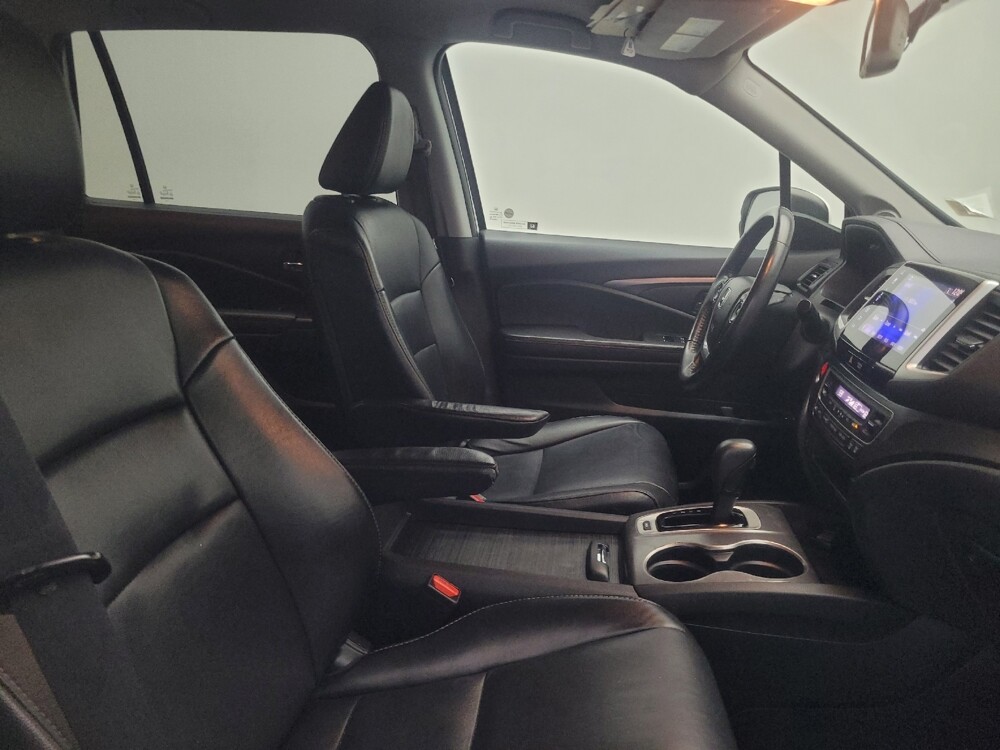 2017 Honda Pilot in Conyers, GA 30094 - 18059747 21