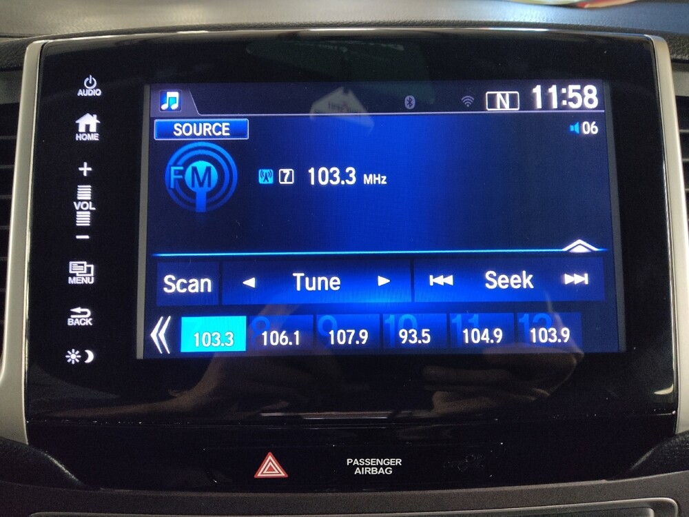 2017 Honda Pilot in Conyers, GA 30094 - 18059747 25