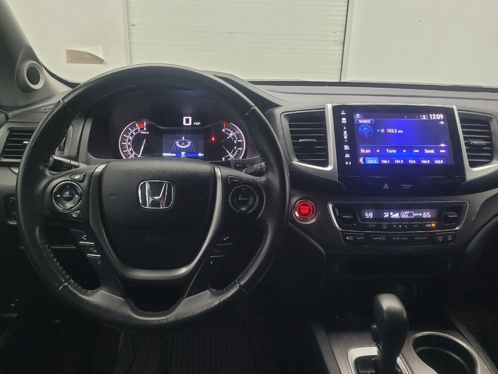 2017 Honda Pilot in Conyers, GA 30094 - 18059747 22
