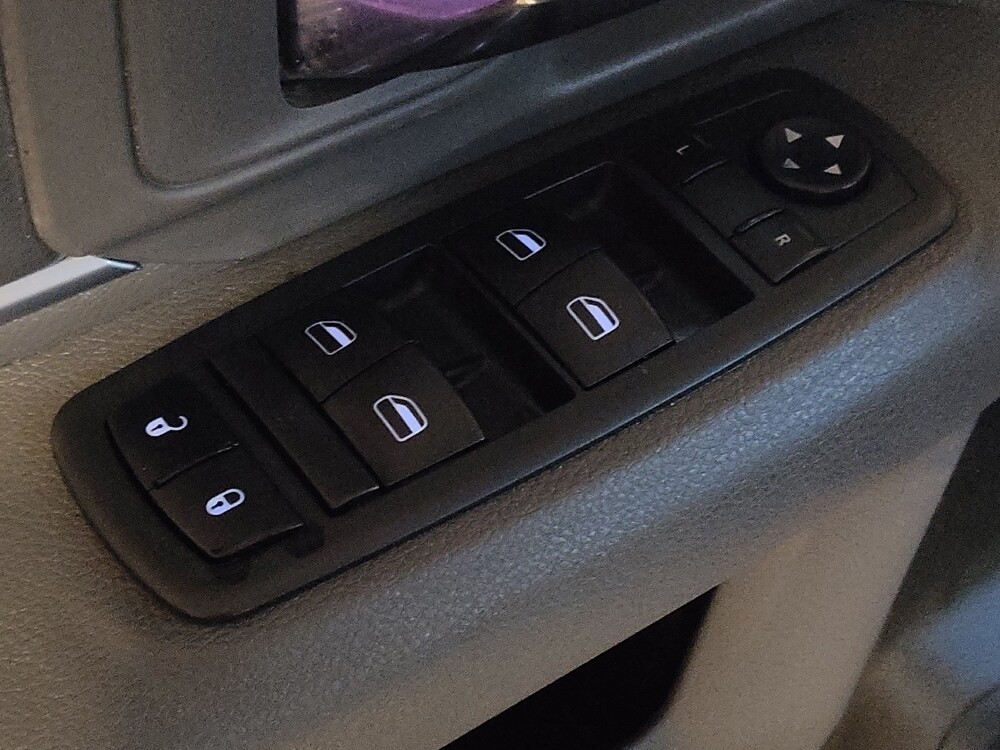 2019 RAM 1500 in Lauderdale Lakes, FL 33313 - 18059842 27