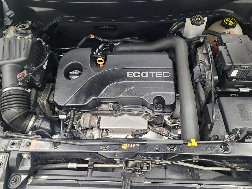 2019 Chevrolet Equinox in Madison, TN 37115 - 18059879 30