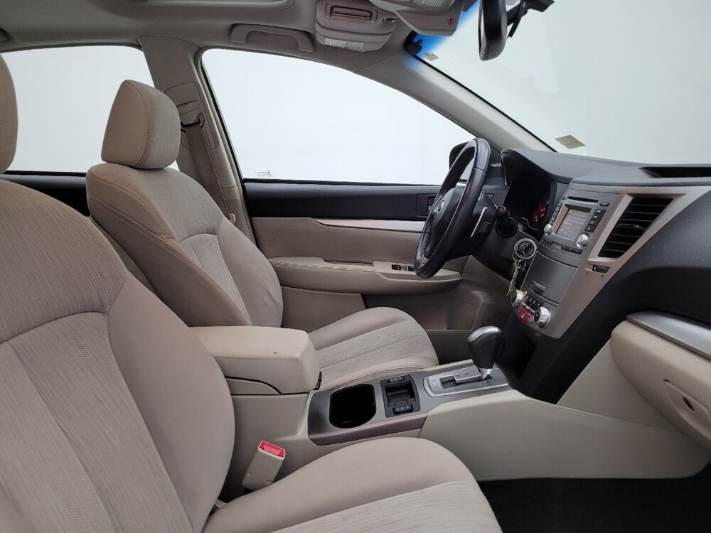 2014 Subaru Legacy in Cincinnati, OH 45255 - 18059911 21