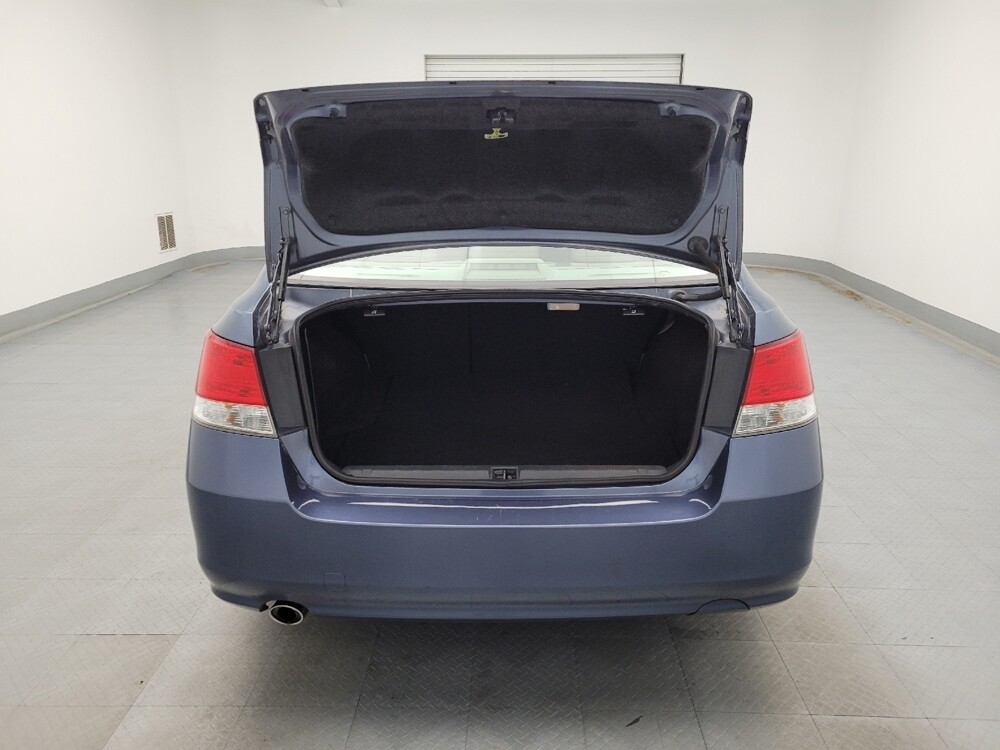 2014 Subaru Legacy in Cincinnati, OH 45255 - 18059911 29