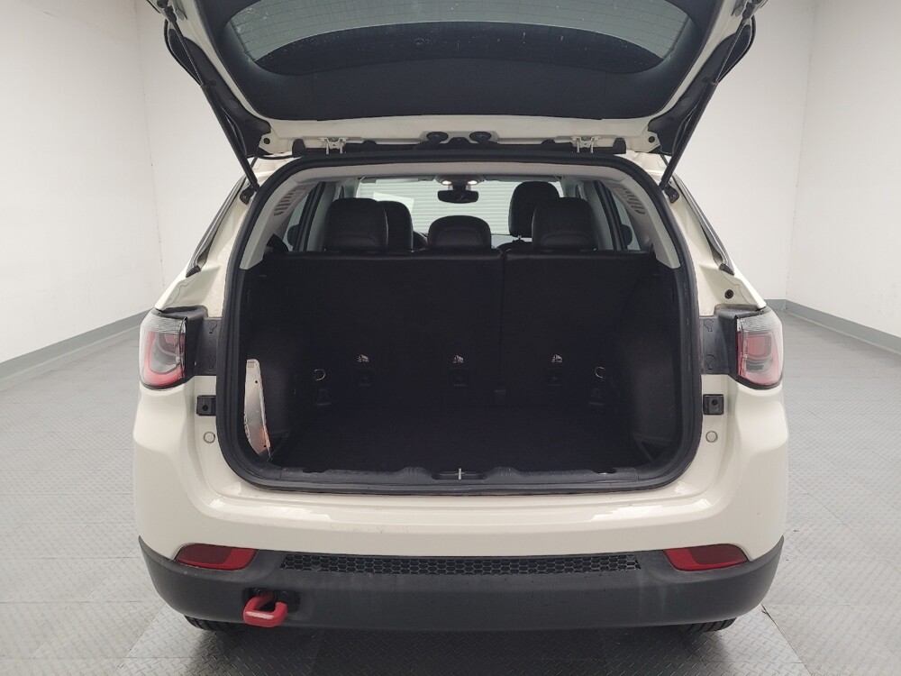 2018 Jeep Compass in Torrance, CA 90504 - 18059968 29