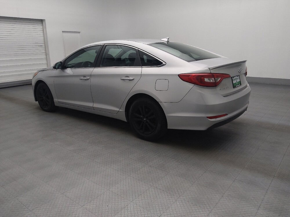 2016 Hyundai Sonata in Ocala, FL 34471 - 18059978 3