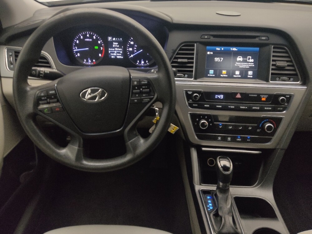 2016 Hyundai Sonata in Ocala, FL 34471 - 18059978 22
