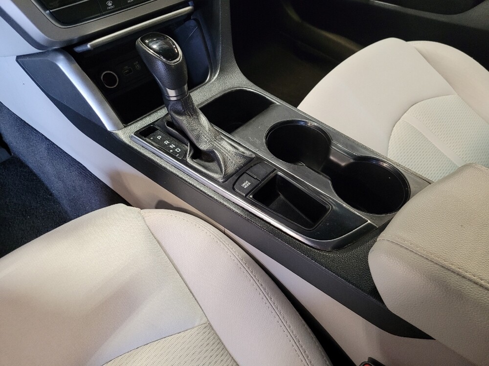 2016 Hyundai Sonata in Ocala, FL 34471 - 18059978 26