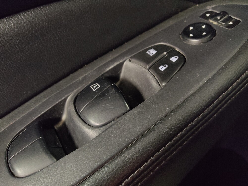 2020 Nissan Pathfinder in Houston, TX 77060 - 18060031 27