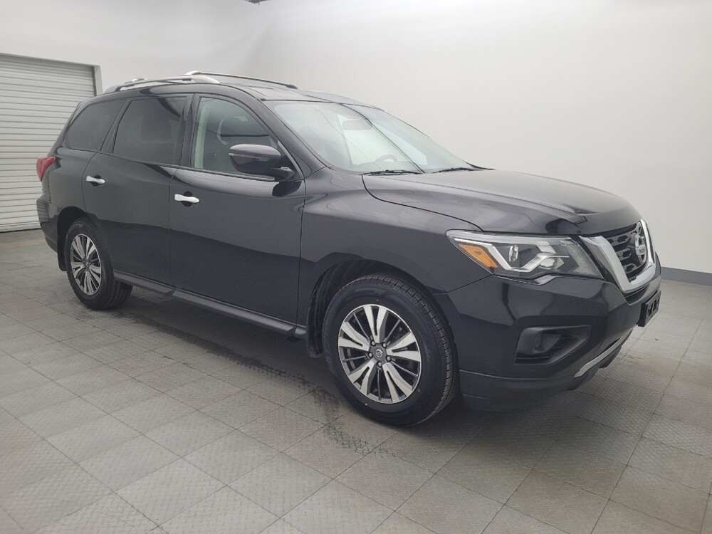 2020 Nissan Pathfinder in Houston, TX 77060 - 18060031 11