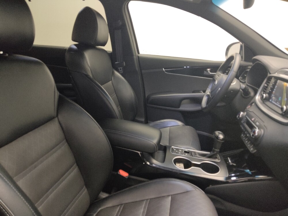 2019 Kia Sorento in Stone Mountain, GA 30083 - 18060156 21