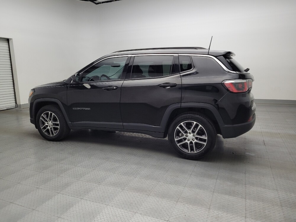 2019 Jeep Compass in Fort Worth, TX 76116 - 18060218 3