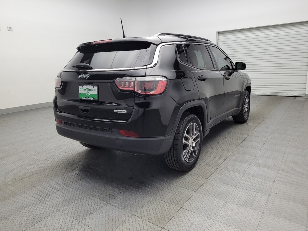 2019 Jeep Compass in Fort Worth, TX 76116 - 18060218 9