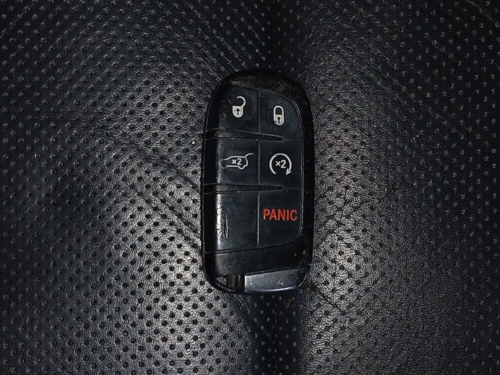 2014 Jeep Grand Cherokee in Kissimmee, FL 34744 - 18060222 32