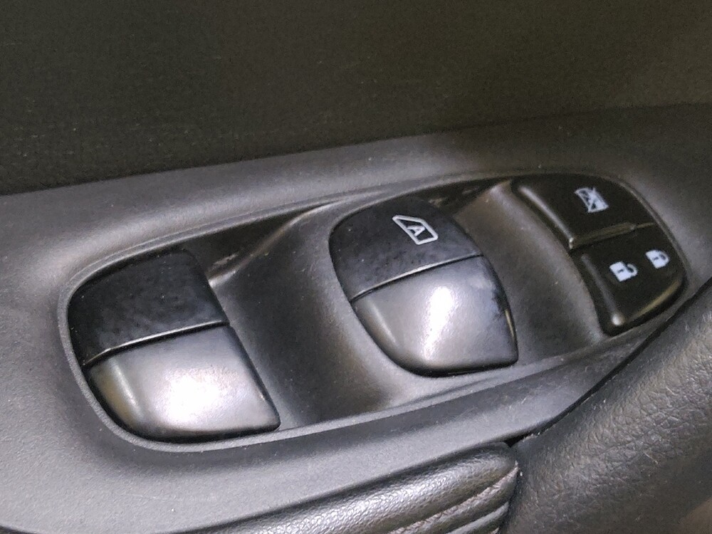 2018 Nissan Rogue in Charlotte, NC 28273 - 18060264 27